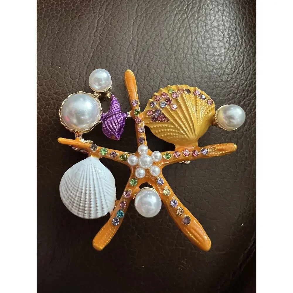 Anthropologie Pin Starfish Seashell Brooch Pearl Enamel Sea Star Coral CZ Shell